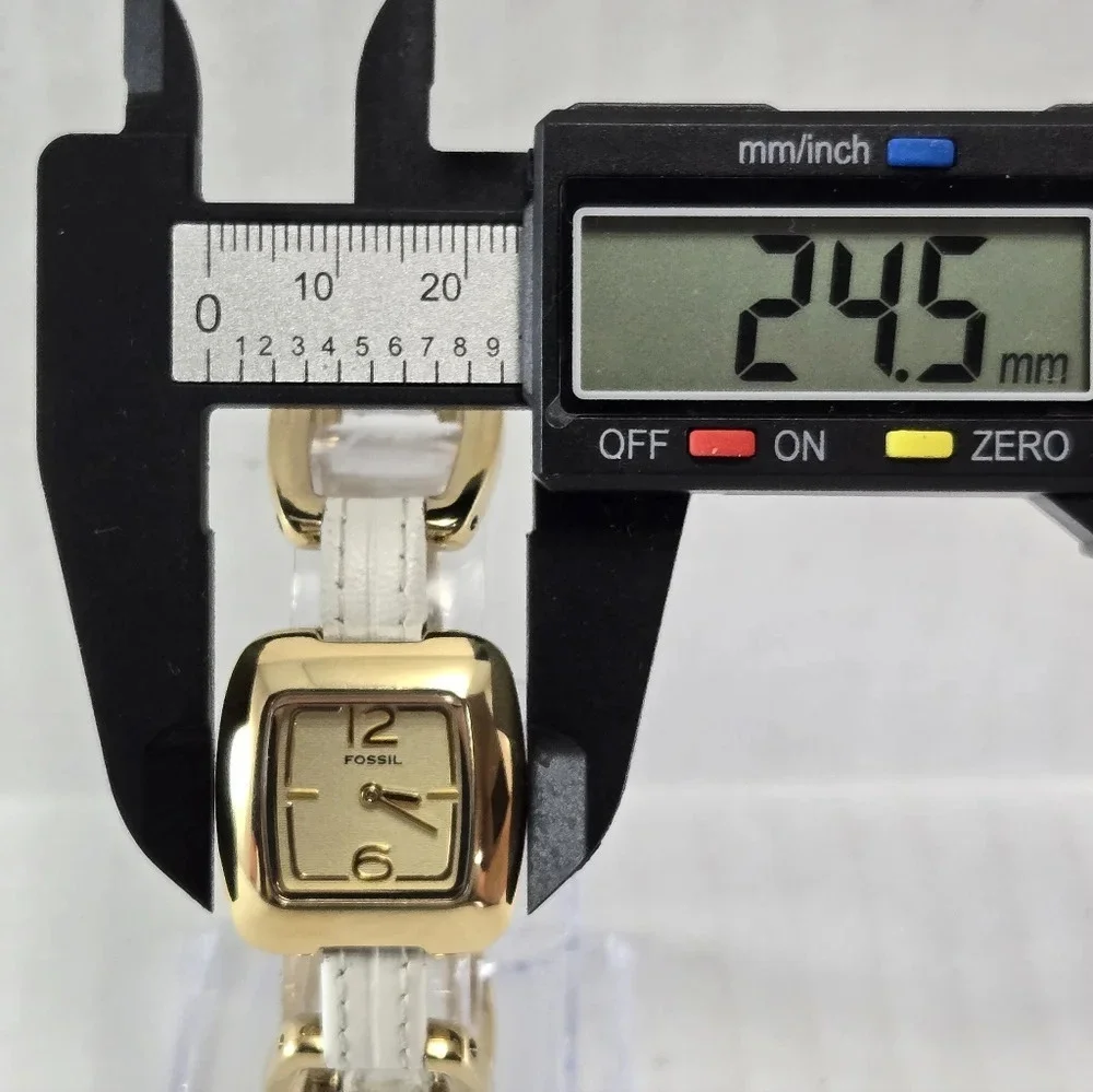 Womens Fossil Gold Tone White Leather 25mm Watch Geometric New Battery ES-1980 - Picture 4 of 9